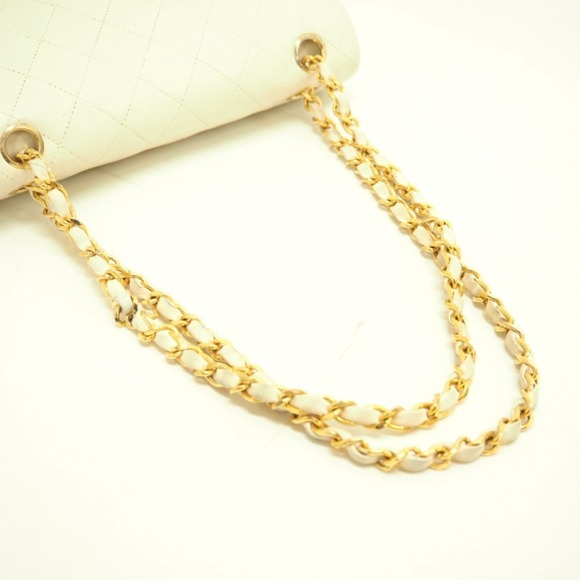 CHANEL Matelasse 23 Double Chain Flap Coco Mark Shoulder Bag White Ladies - Picture 6 of 10